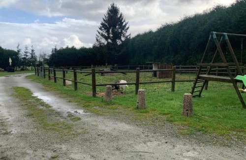 Roz-sur-Couesnon House | Gîte le parc Michel