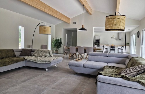 Roumagne Villa | Gîte Le Pinqua