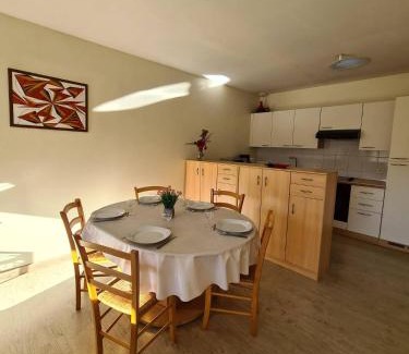 Chambretaud House | Gîte le Vallon à Chambretaud, 5 min du Puy du Fou