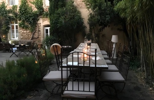 Suze-la-Rousse House | Gîte 'Les Aiguières en Provence' with Private Terrace, Private Garden and Wi-Fi