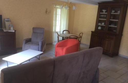 Maligny House | Gîte Les aurégats