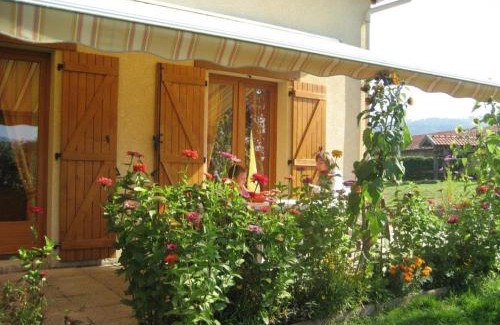 La Tuiliere House | Gîte lumineux avec vue, animaux acceptés, Wi-Fi, jardin clos - FR-1-496-93