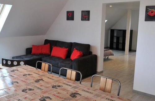 Houssen House | Gîte lumineux et calme avec terrasse, barbecue et parking à 5 km de Colmar - FR-1-744-32