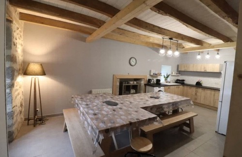 Saint-Clement House | Gîte Maison Laroque -label 3 epis