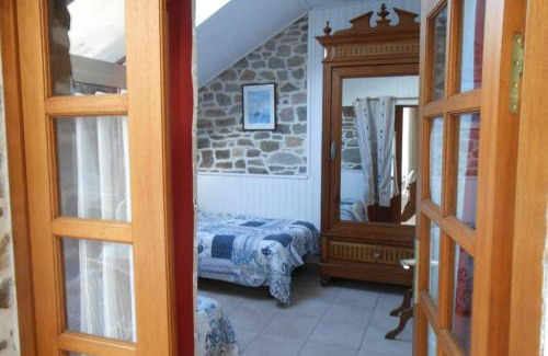 Hirel House | gîte marin petit châtelet