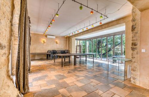 Notre-Dame-de-Londres House | Gîte Mas Grand Bosc Micocouliers