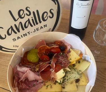 Commentry House | Gîte Minimalist indépendant au calme