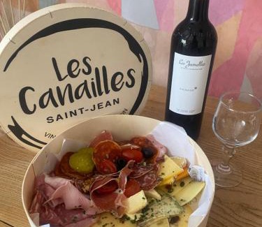 Commentry House | Gîte Minimalist indépendant au calme