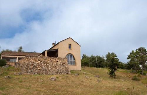 Saint-Pierre-des-Tripiers House | Gîte Montbuisson 8/10 personnes