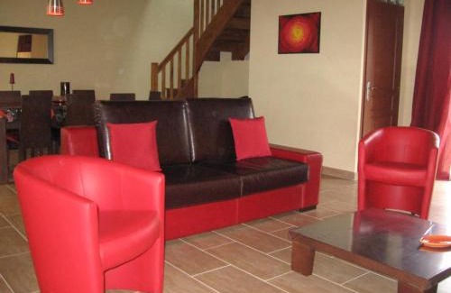 Averdon House | Gîte Moderne avec Piscine Chauffée entre Blois et Vendôme, Idéal Familles, Animaux Acceptés - FR-1-491-377