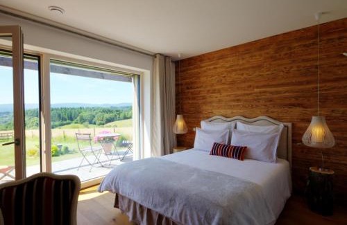 Champoly House | Gîte moderne et écologique avec WiFi à Champoly - FR-1-496-258