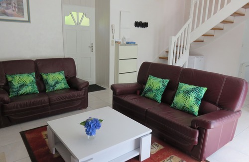 Quimper House | Gîte n ° 2- Rent a very beautiful gîte and enjoy a pleasant setting