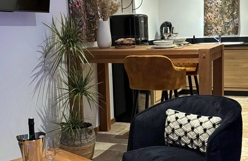 Etriche Apartment | Gîte Nature, château le pré neuf