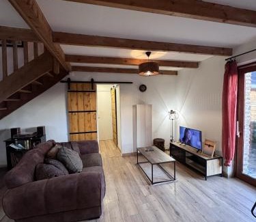 Spezet House | Gîte Paisible à la Campagne pour 5 Personnes