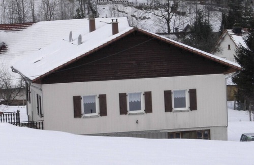 Ban-sur-Meurthe-Clefcy Ski Chalet | Gîte Pour 8 ou 15 Pers Près de Gérardmer et L Alsace
