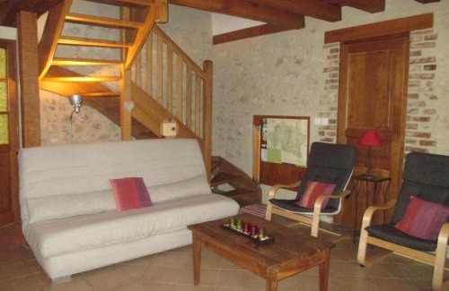 Barberier House | Gîte rénové familial à Barberier avec animaux autorisés - FR-1-489-138