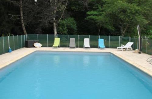 Luynes House | Gîte relaxant avec piscine chauffée, proche des Châteaux de la Loire - FR-1-381-393