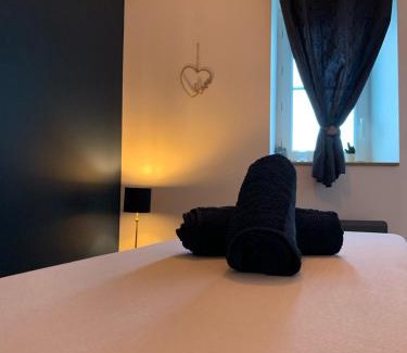 Brain-sur-Longuenee Apartment | Gîte Romantique La Parenthèse Angevine Love&spa