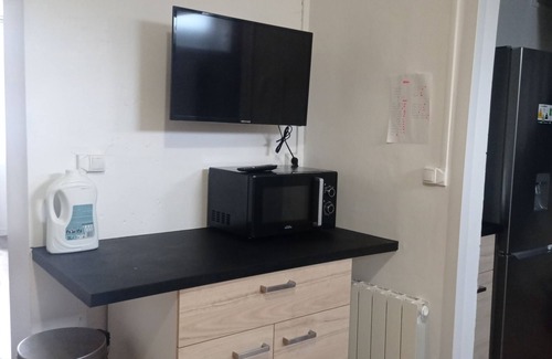 Gravelines House | Gîte Situé à 1 km de la Centrale Nucléaire. Tout Confort, Proximité Commerce