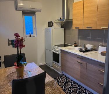 Quartier Saint-Leon Apartment | Gîte & Spa CASANOU