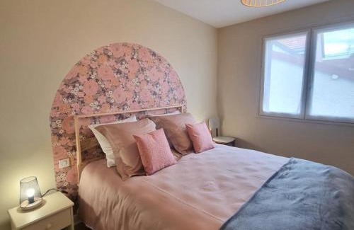 Roanne House | Gîte spacieux au cœur de Roanne avec terrasse - FR-1-496-337