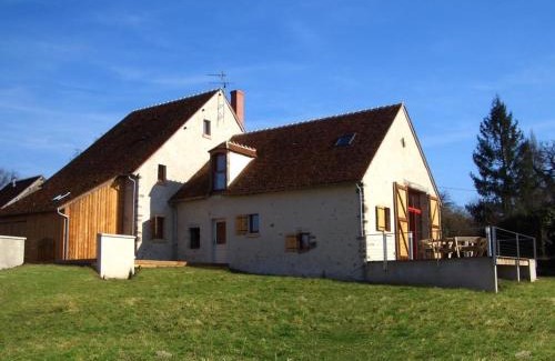 Cerilly House | Gîte spacieux et charmant avec terrasse dans un cadre paisible - FR-1-489-499