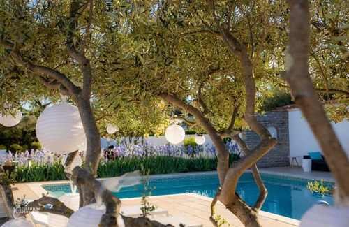 Bagard Cottage | Gîte Starck, 2 Chambres, Cuisine, Sdb, Cois Repas et Salon, Piscine