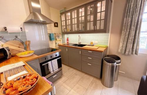 Richelieu House | Gîte tout inclus avec jardin privatif, proche centre Richelieu et châteaux de la Loire - FR-1-381-565