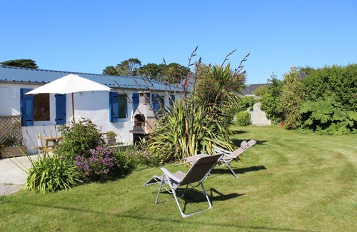 Landunvez Cottage | GÎTE TY HENT HOUARN BUNGALOW SEASIDE ARGENTON-LANDUNVEZ