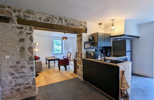 Jussarupt House | Gîte Vosgien Rénové avec Jardin, Proche Gérardmer et Activités de Plein Air - FR-1-589-600