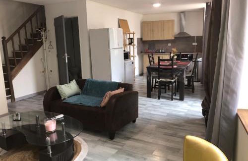 Bois House | Gîte zen près thermes de jonzac