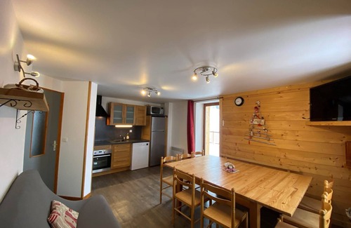 Valmeinier Apartment | Gîtes 2+3 - 20P- 8 rooms cosy- Sauna- Panoramic balconies