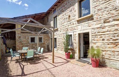 Belmont-de-la-Loire House | Gîtes au calme avec piscine et animaux admis, jusqu'à 13 personnes - FR-1-496-140