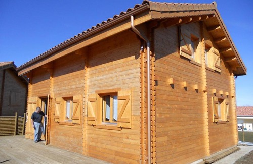 Saint-Flour Ski Chalet | Gîtes Bon Air