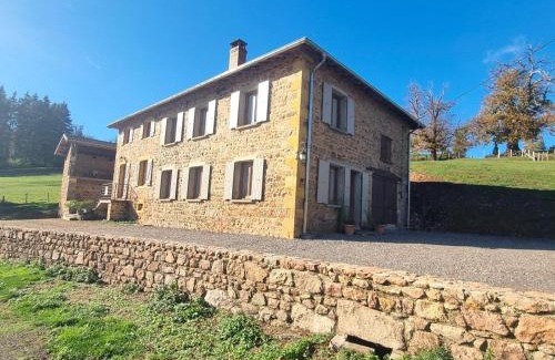Belmont-de-la-Loire House | Gîtes Campagne Rénovés, Animaux Acceptés, Confort Moderne - FR-1-496-304