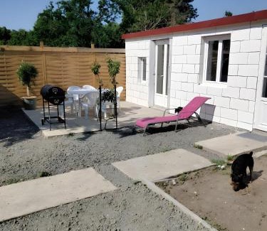 Saumur House | Gîtes citadin avec jardin arboré