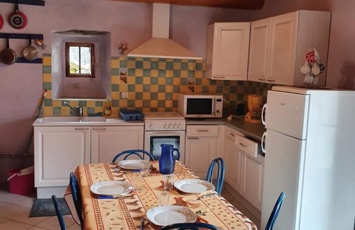 Saint-Symphorien House | Gîtes de France 4/6 people at la Vialatte