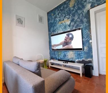 Guise Apartment | Gîtes Familistère Landrecies - Guise