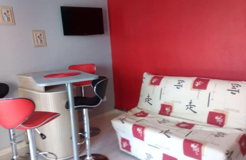 Neuve-Eglise House | Gîtes les Floralies Le Magnolia