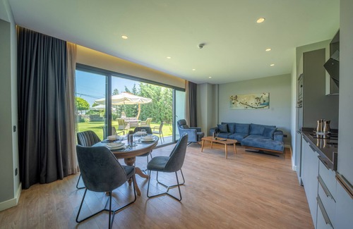 Gundogan Apartment | Gündoğan Suites