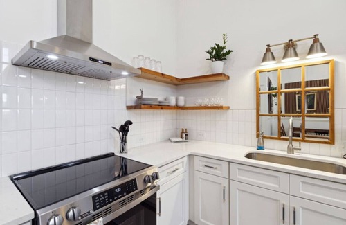 St. Marys Apartment | #G 2-Story, Modern Rustic Apt in Cntrl Downtown