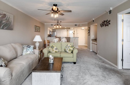 Parasol West Condo | G-823 Beautiful views of the gulf await you from the balcony!