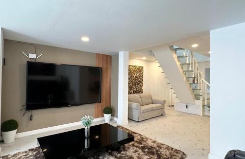South Pattaya Villa | G Cozy Pool Villa