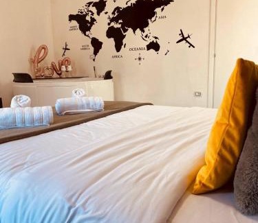 Oltretorrente Apartment | G-house