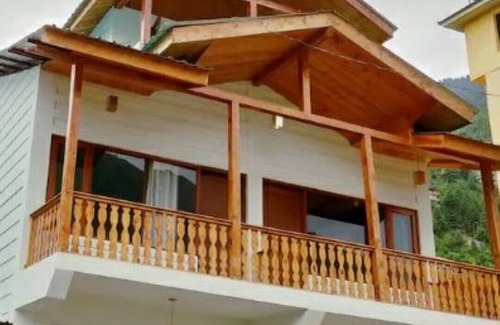 Manali House | G Villas- Luxurious Cottage with beautiful mountain view 4