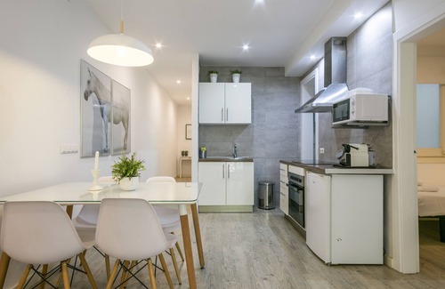 Les Corts Apartment | G33