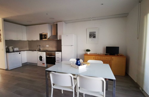 Palamos House | G6-HOUSE AT 100 M FROM THE BEACH LA FOSCA - 2/4 PERS.
