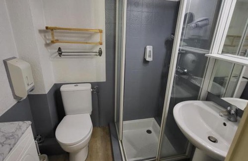 Sennece-les-Macon House | GA Location