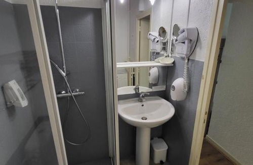 Sennece-les-Macon House | GA Location