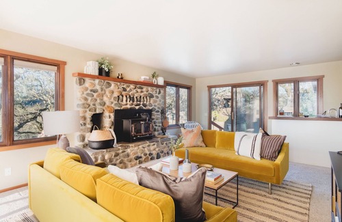Santa Rosa House | Gable by AvantStay | Beautiful 3.5 Acre Oasis w/Gorgeous Views, Pool & Hot Tub